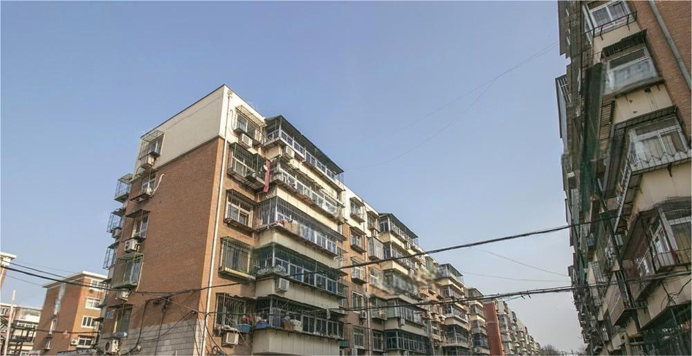 整租·黄岩里 1室1厅 南北,小区人文环境好,房屋采光好，社区配套设施齐全，附近有菜市场，社区卫生院，超市等,全民健身设施齐全